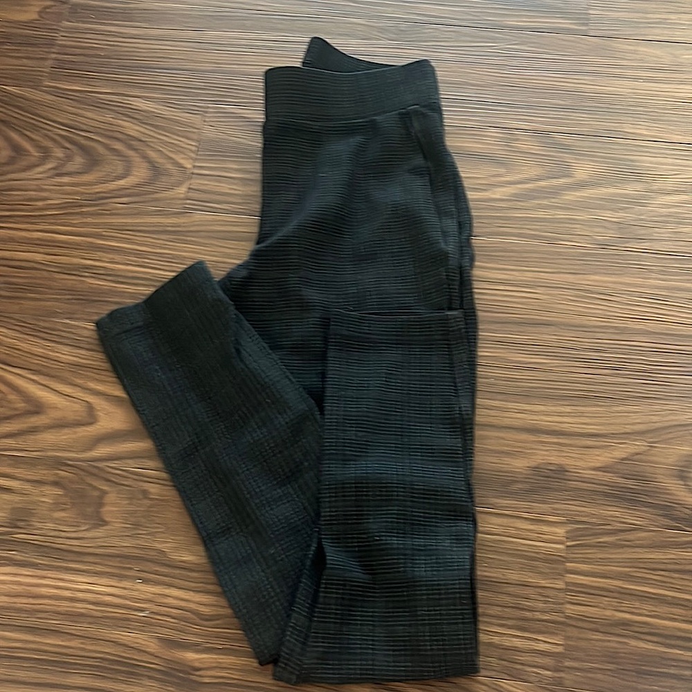 RW&CO Leggings